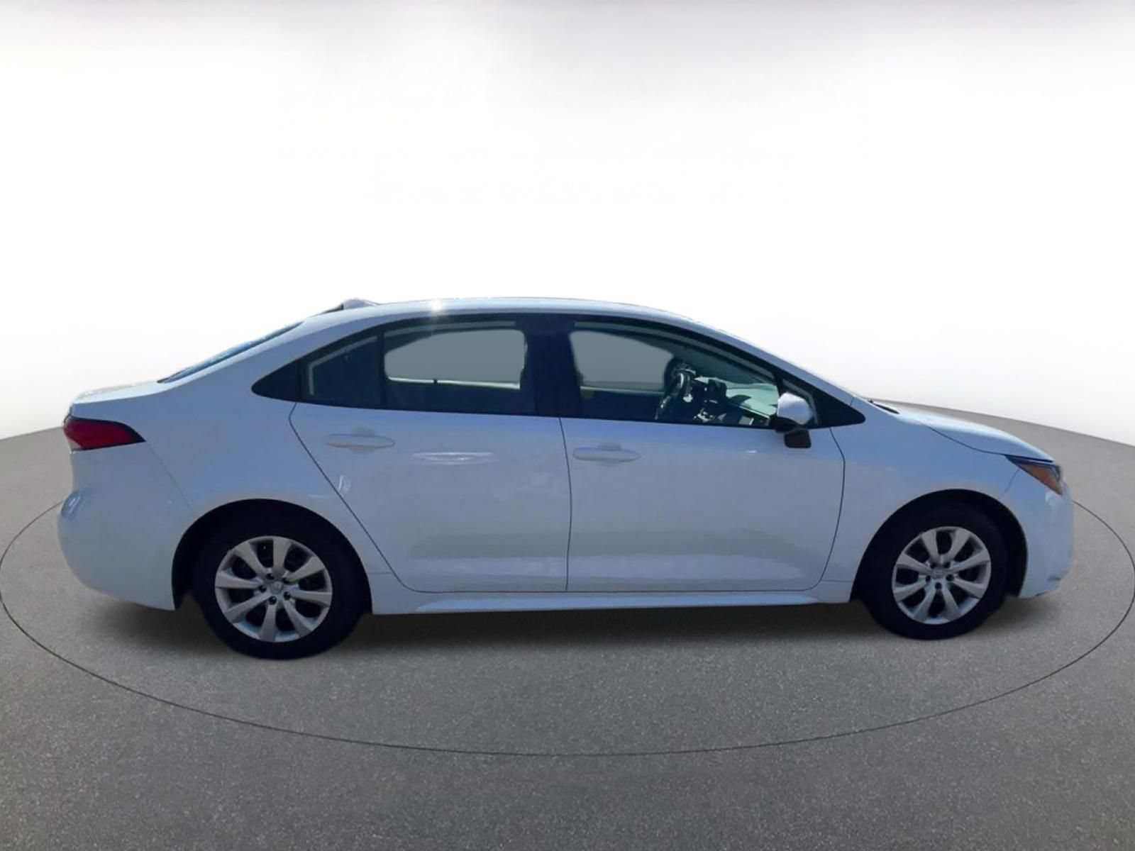 Thumbnail: 2025 Toyota Corolla - 16