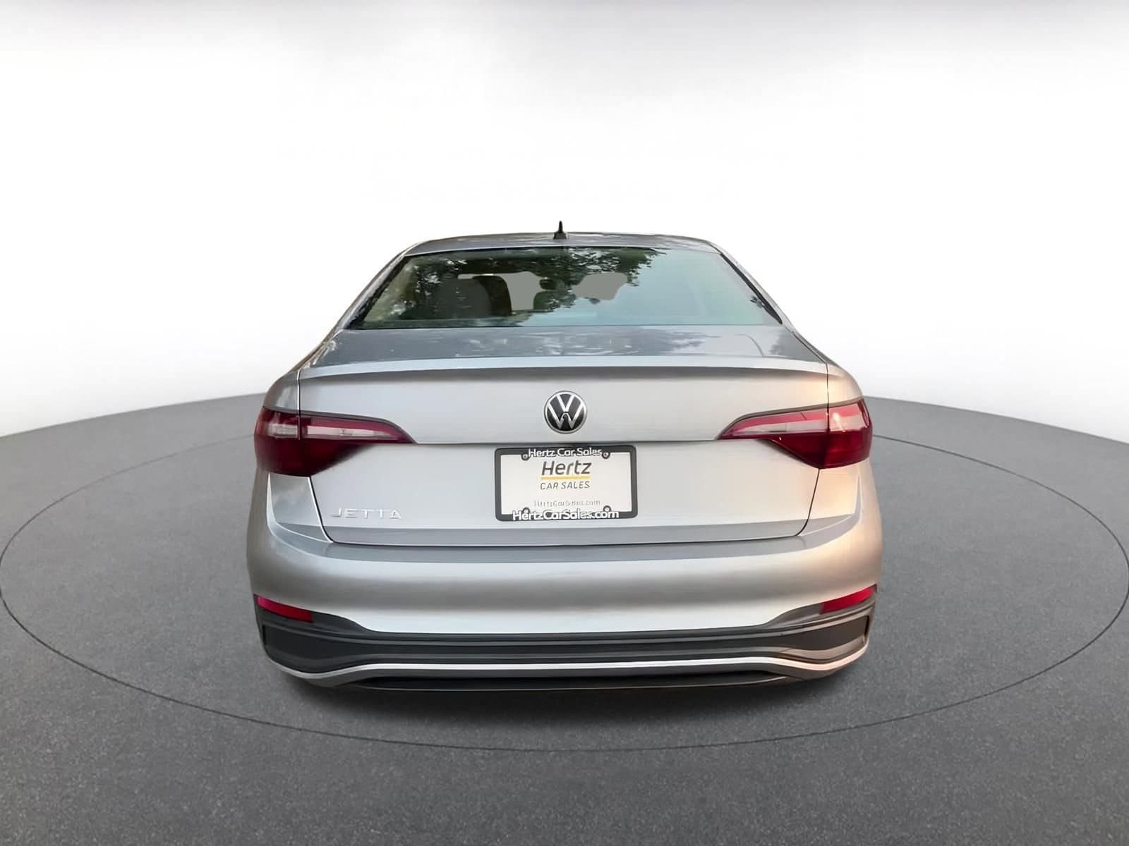 Thumbnail: 2024 Volkswagen Jetta - 12
