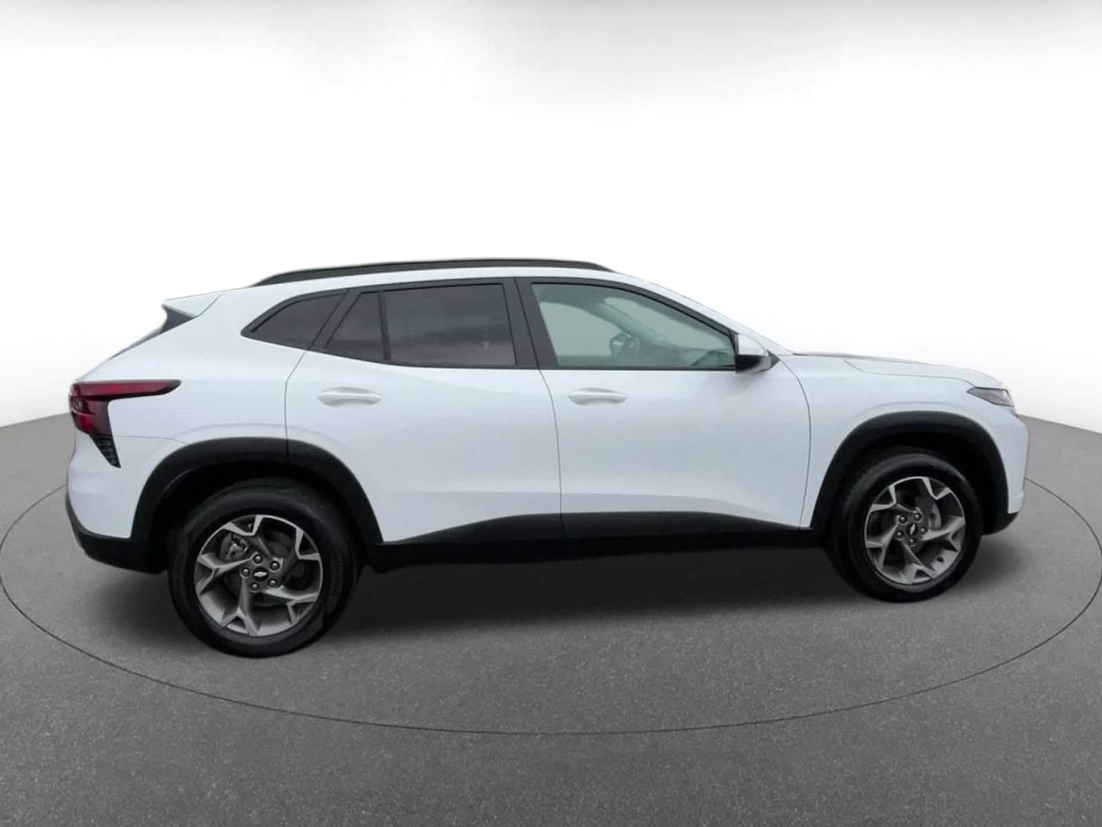 Thumbnail: 2025 Chevrolet Trax - 15