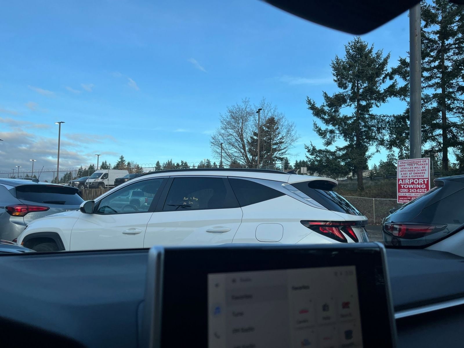 Thumbnail: 2025 Toyota RAV4 - 14