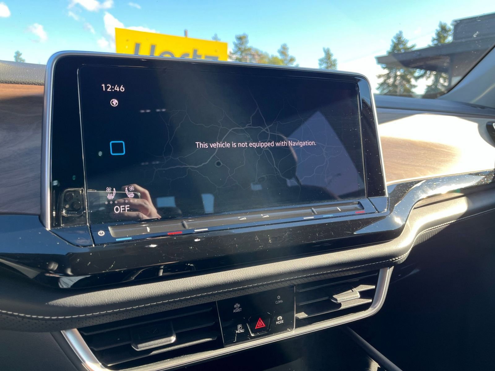 Thumbnail: 2025 Volkswagen Atlas - 21