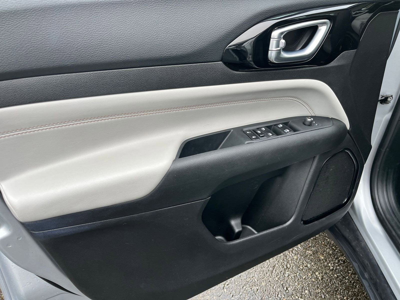 Thumbnail: 2025 Jeep Compass - 18