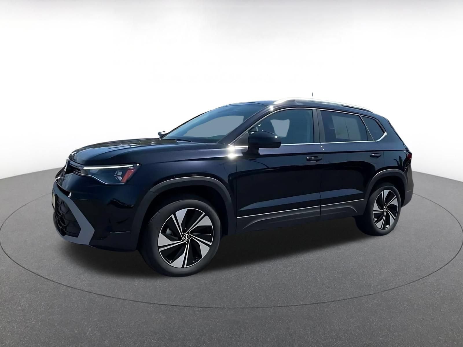 Thumbnail: 2026 Volkswagen Taos - 7