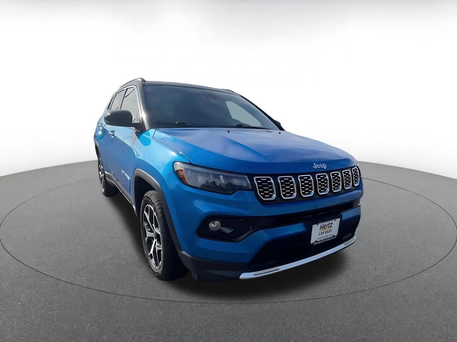 Thumbnail: 2025 Jeep Compass - 3