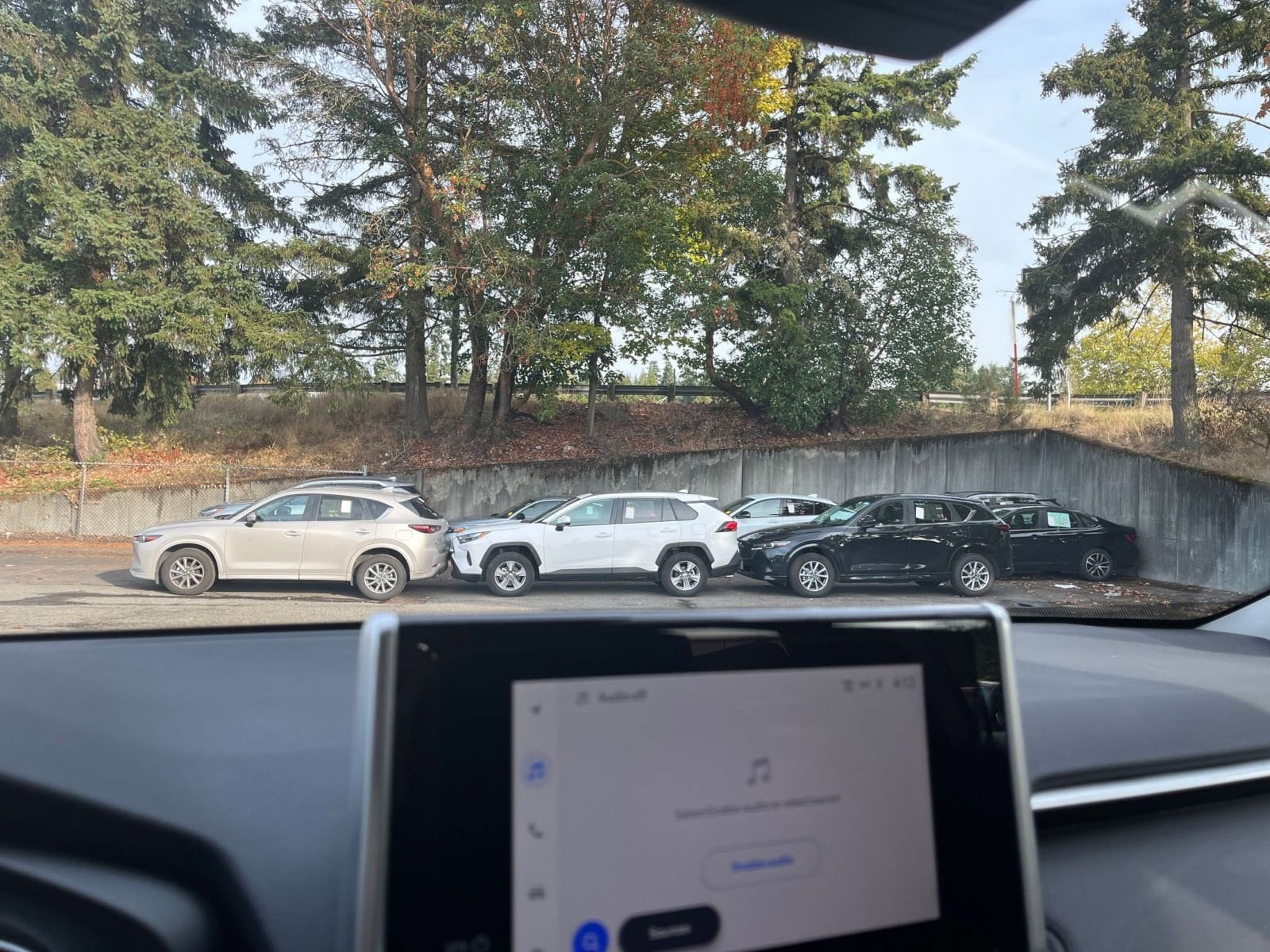 Thumbnail: 2025 Toyota RAV4 - 18