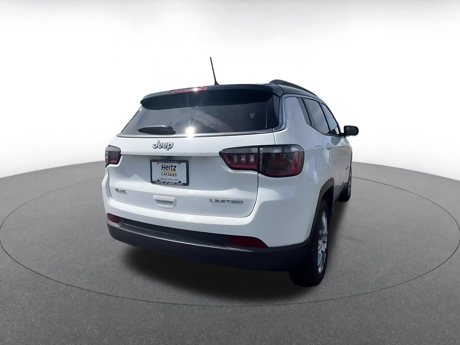 Thumbnail: 2025 Jeep Compass - 14