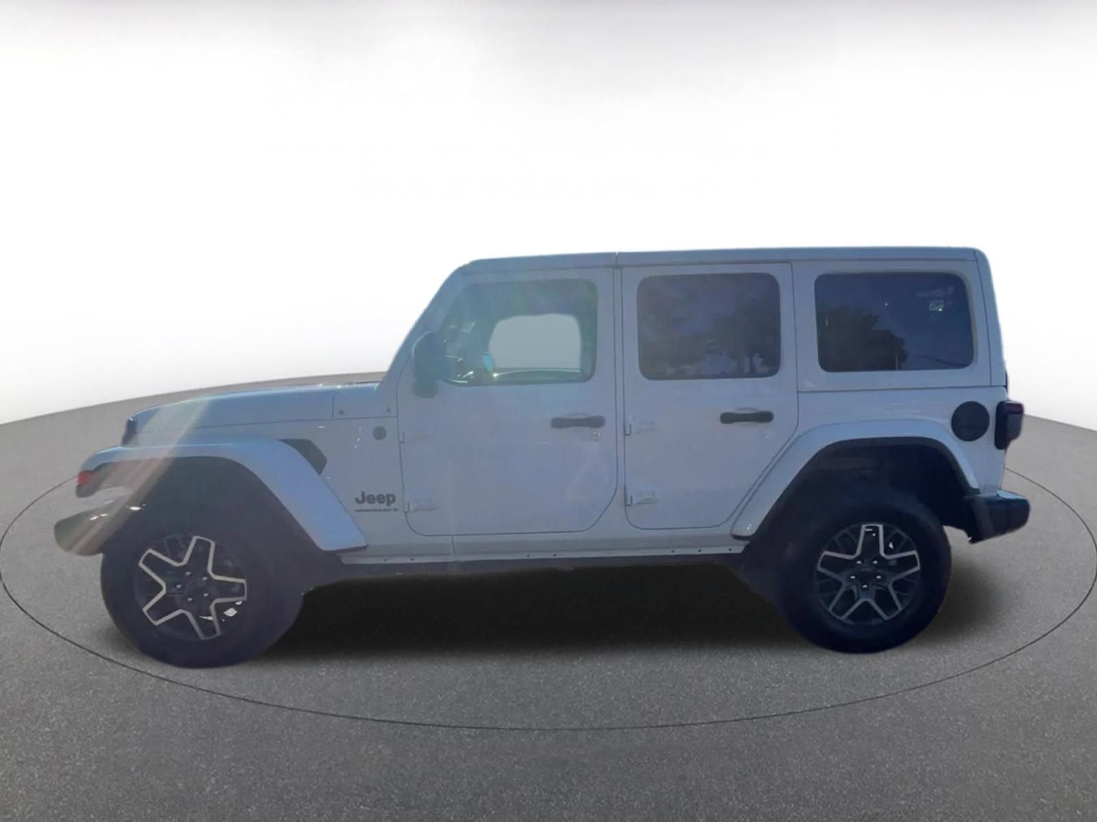 Thumbnail: 2025 Jeep Wrangler - 9