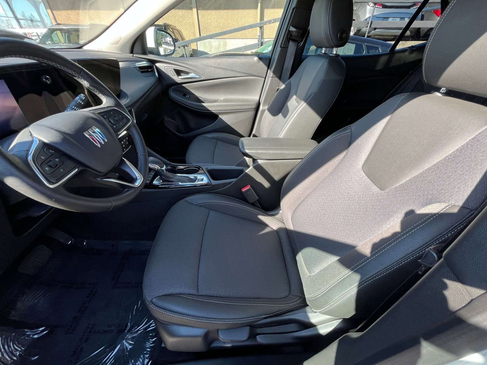 Thumbnail: 2025 Buick Encore GX - 28