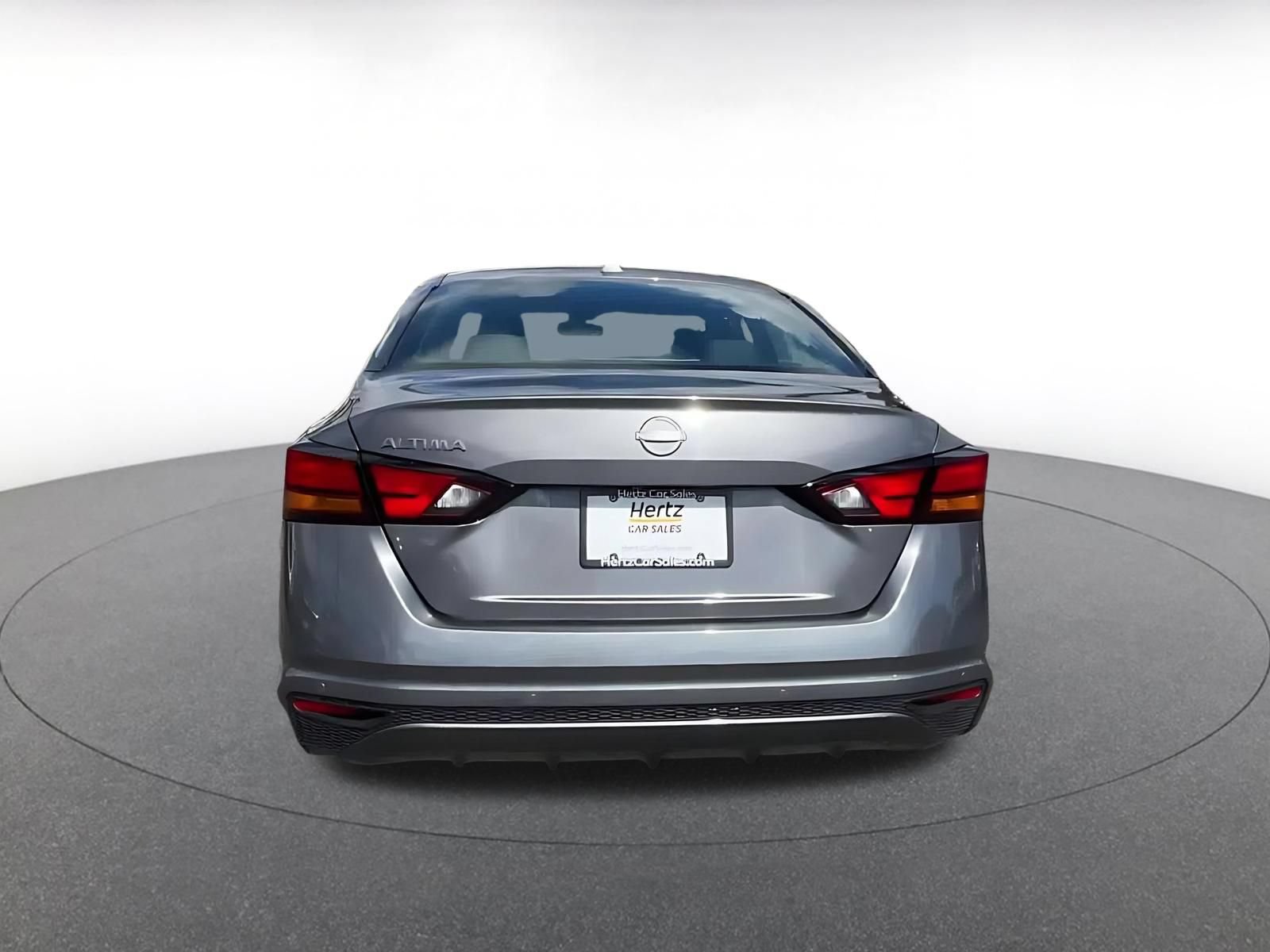 Thumbnail: 2025 Nissan Altima - 10