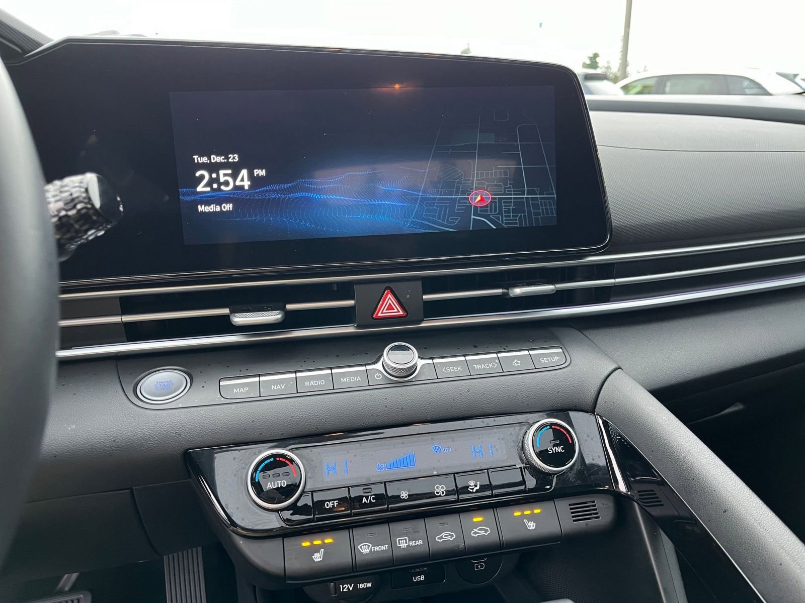 Thumbnail: 2025 Hyundai Elantra - 21