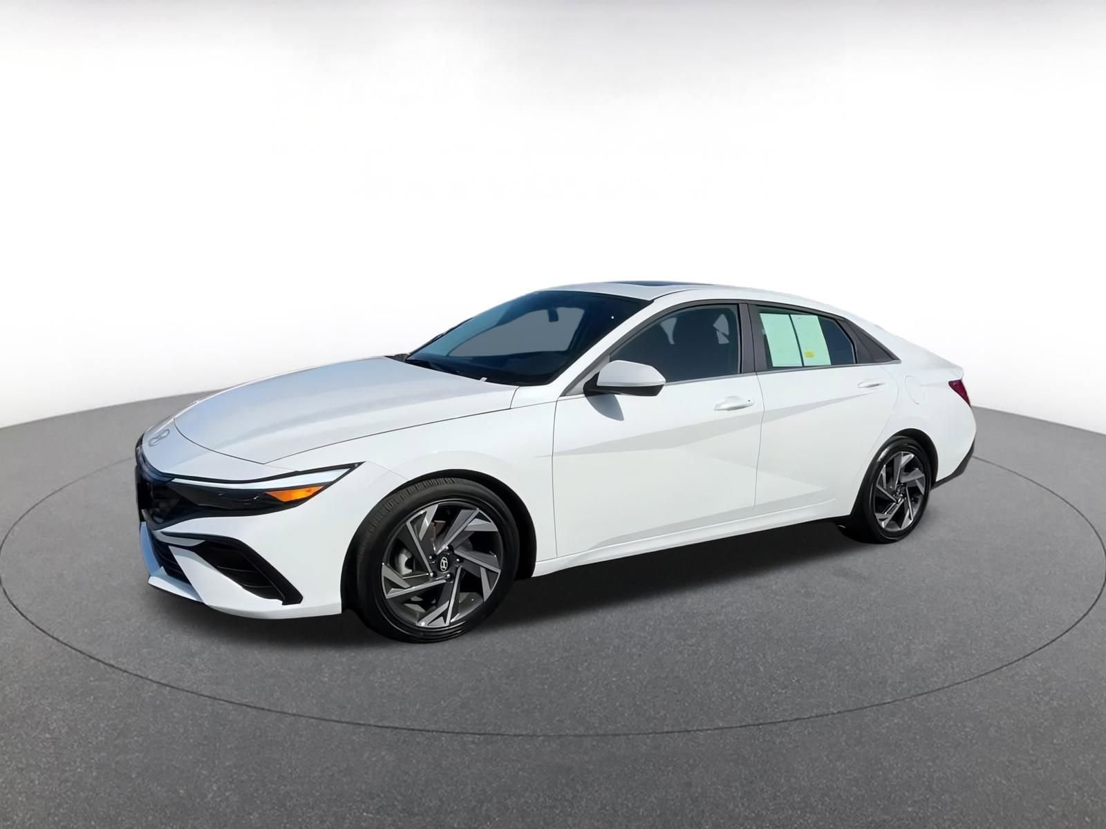 Thumbnail: 2025 Hyundai Elantra - 8