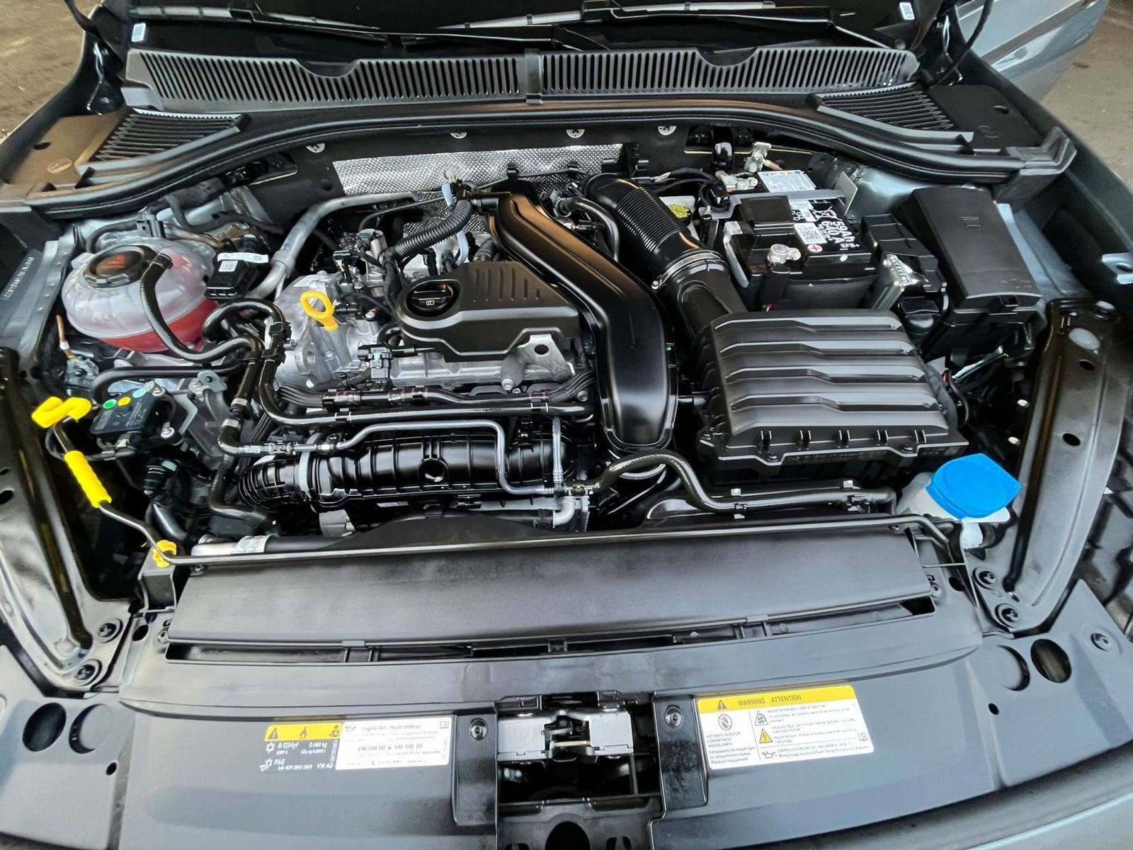 Thumbnail: 2025 Volkswagen Jetta - 33