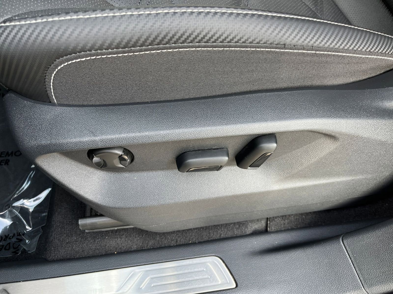 Thumbnail: 2025 Volkswagen Atlas - 23