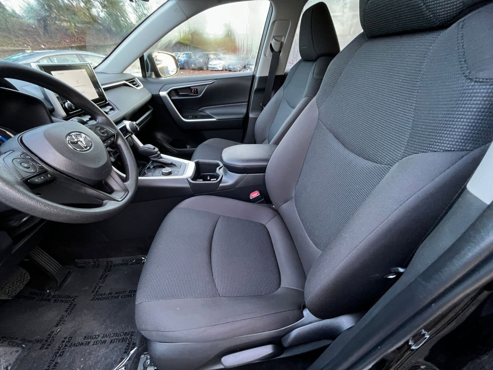 Thumbnail: 2025 Toyota RAV4 - 27