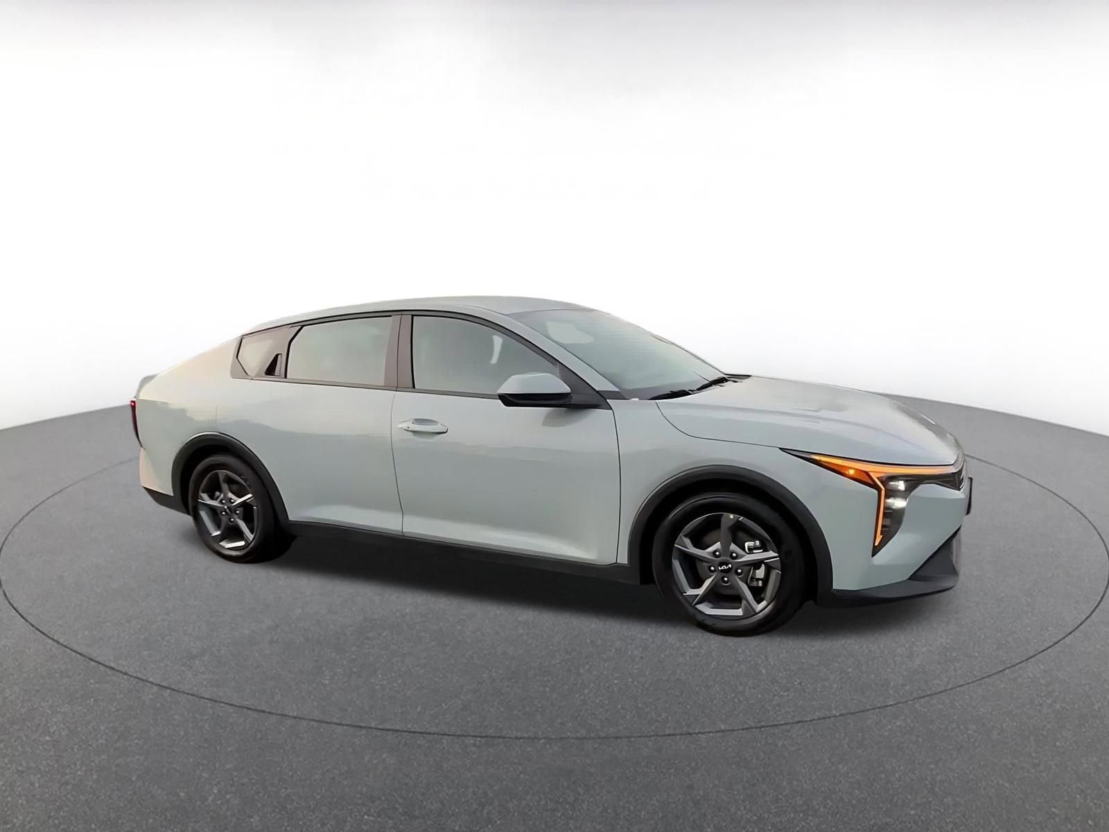 Thumbnail: 2025 Kia K4 - 2