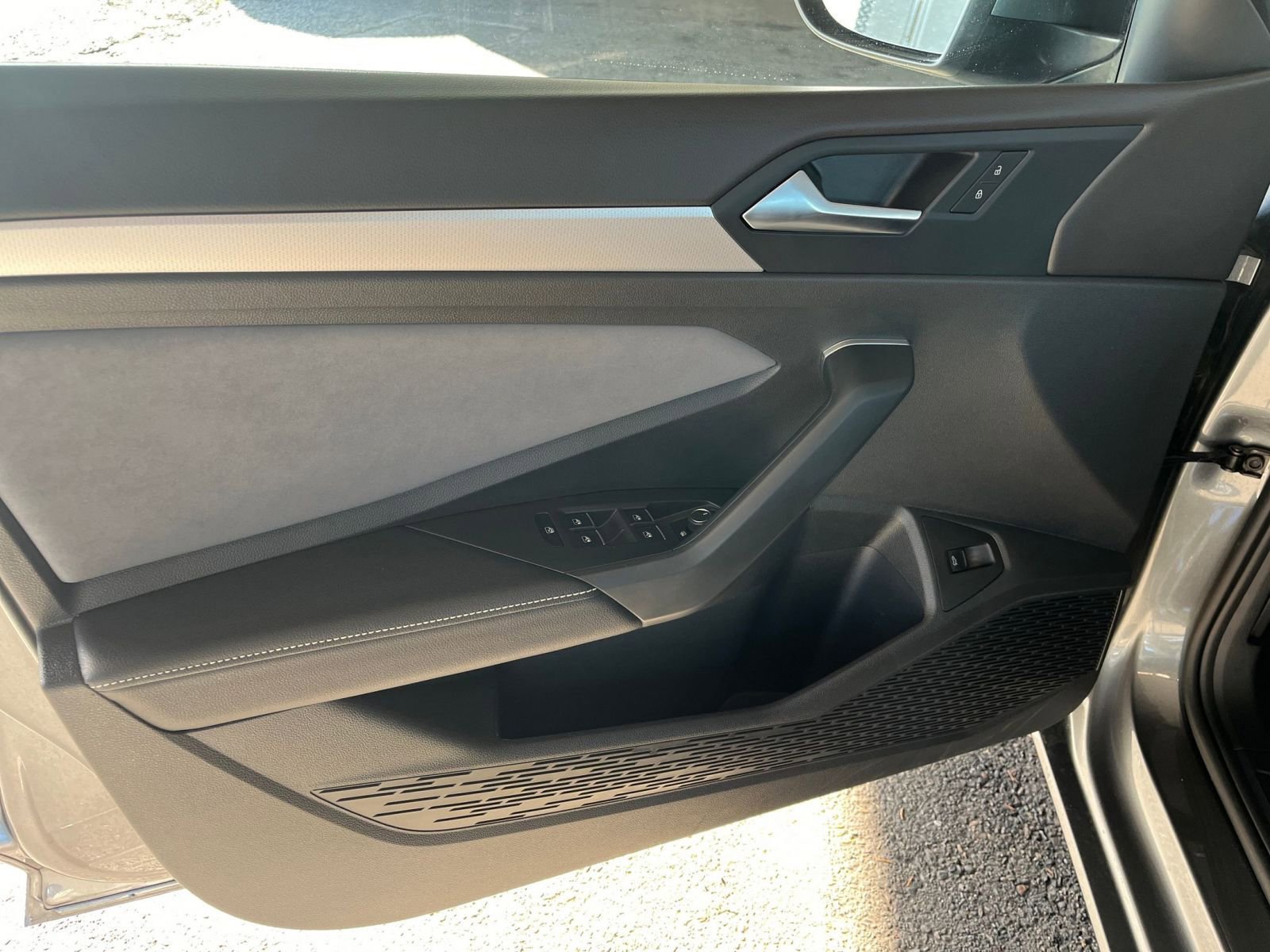 Thumbnail: 2025 Volkswagen Jetta - 20