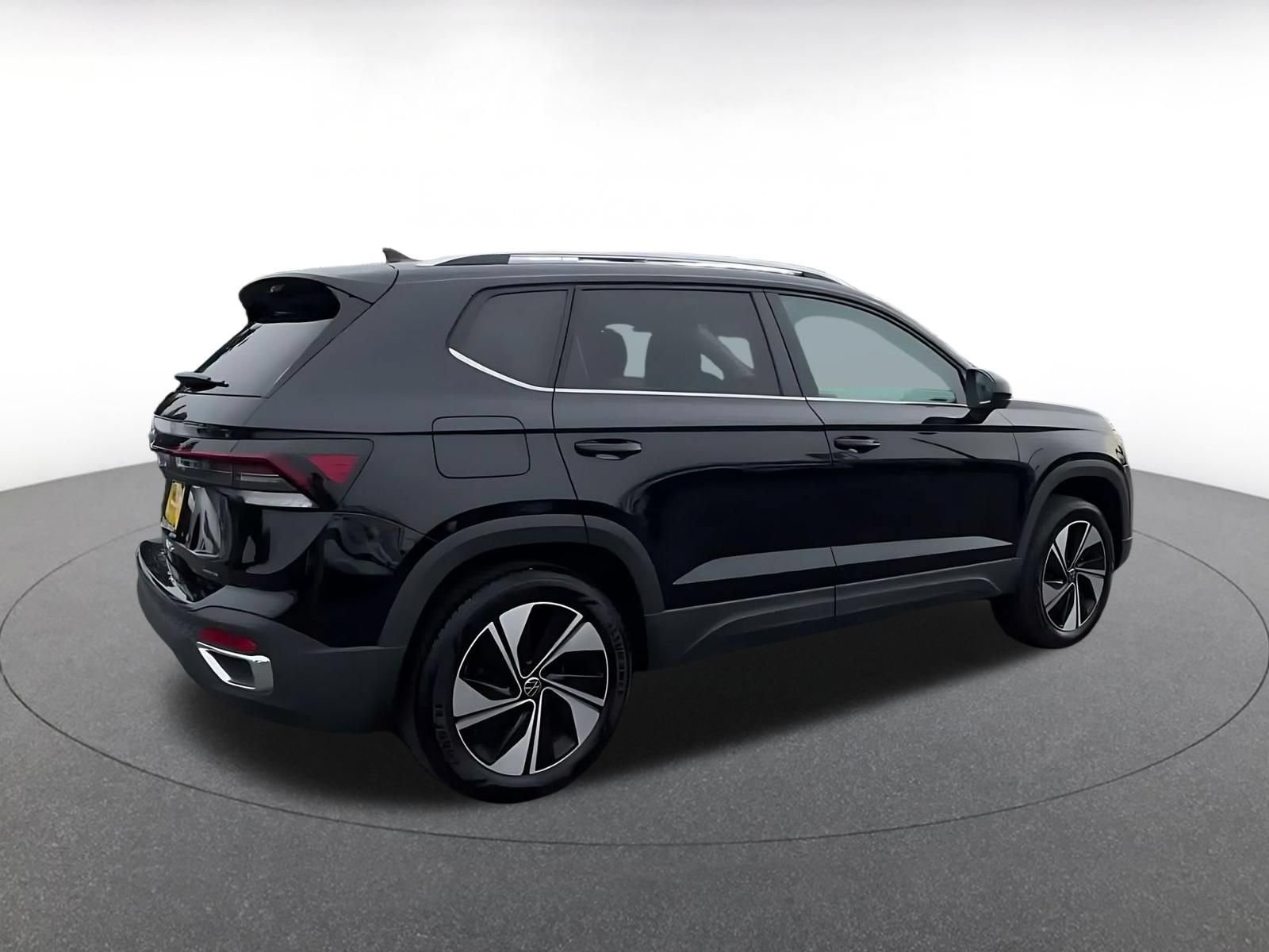 Thumbnail: 2026 Volkswagen Taos - 12