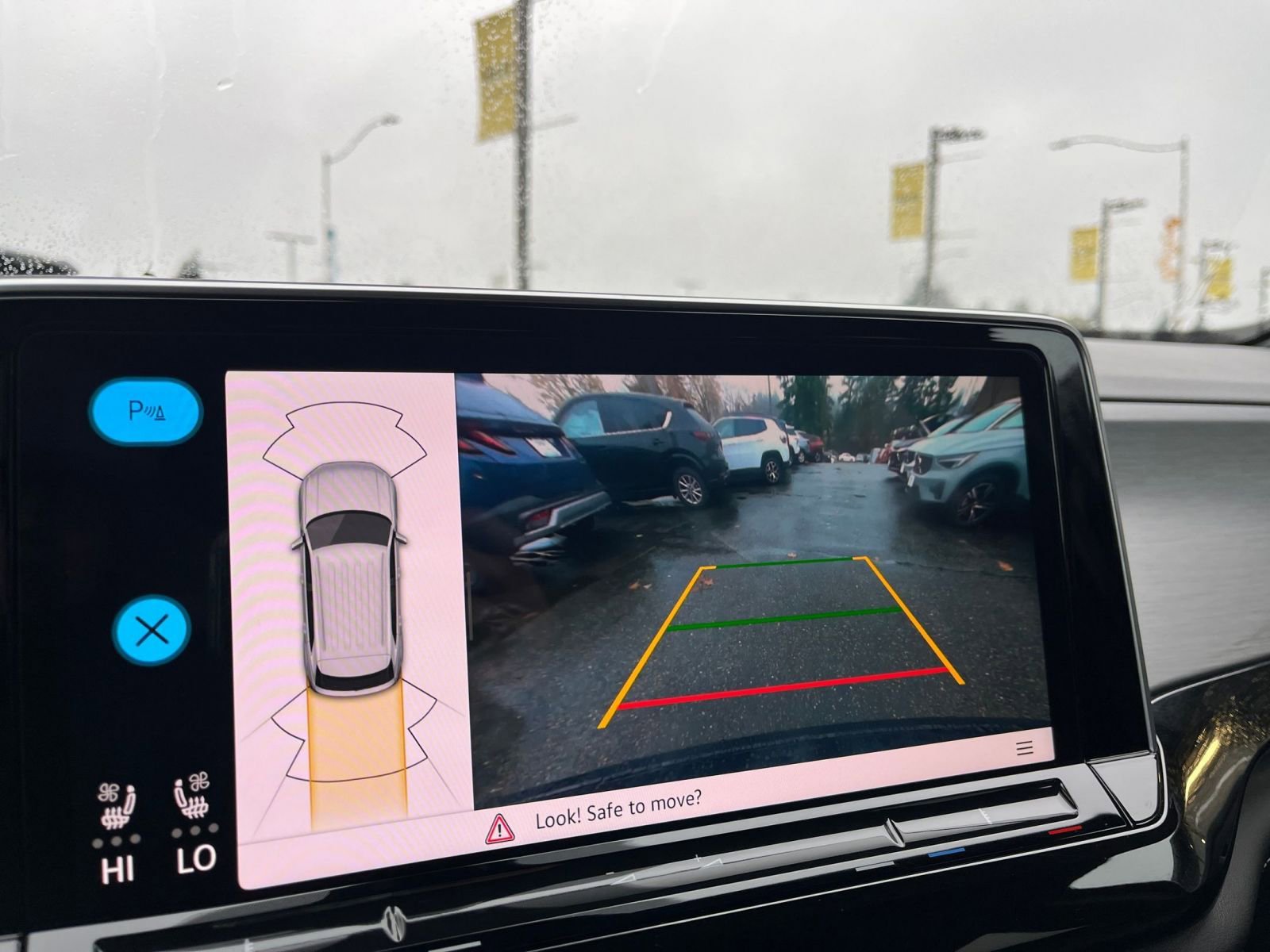 Thumbnail: 2025 Volkswagen Atlas - 18