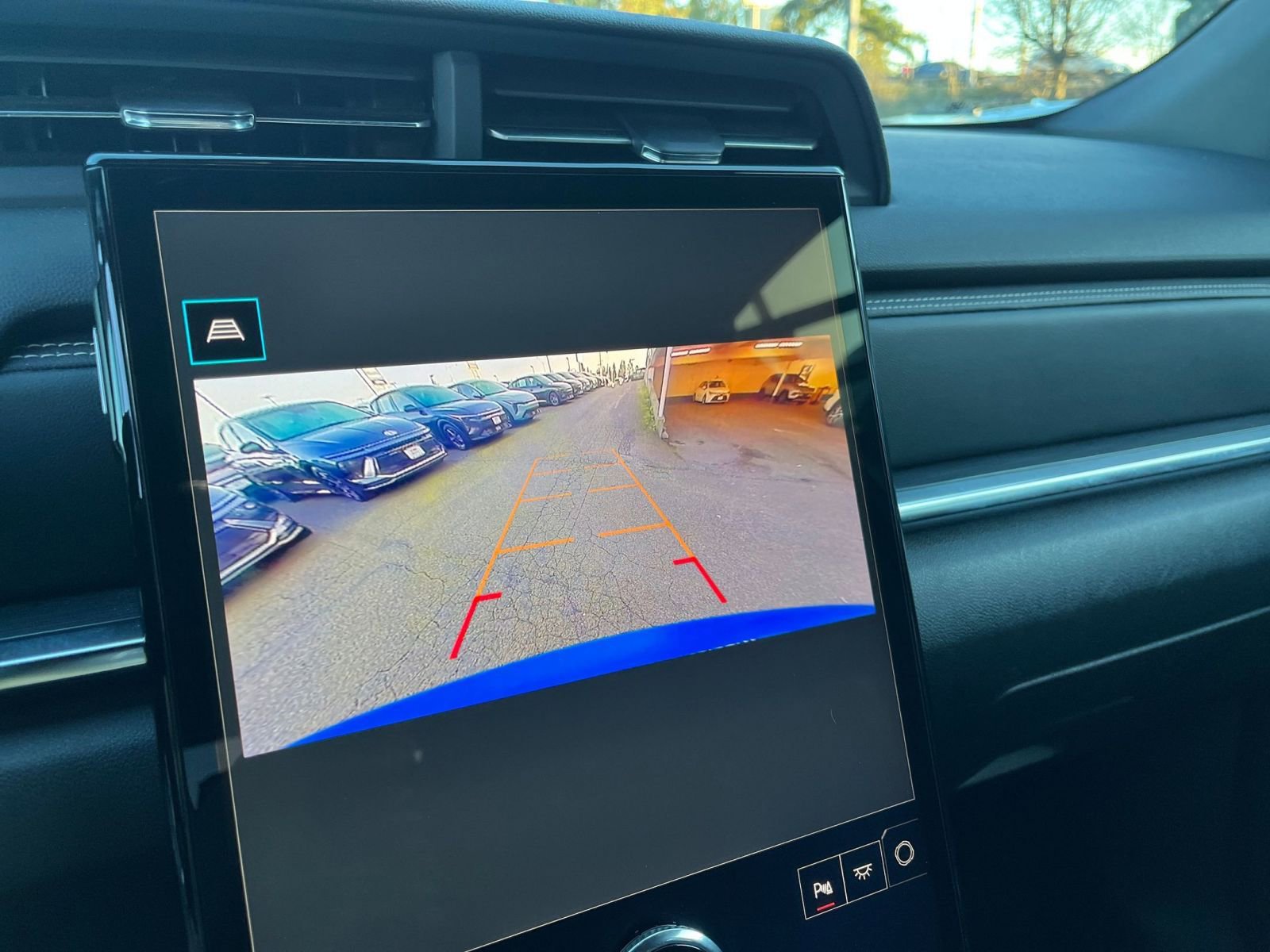 Thumbnail: 2025 GMC Terrain - 25