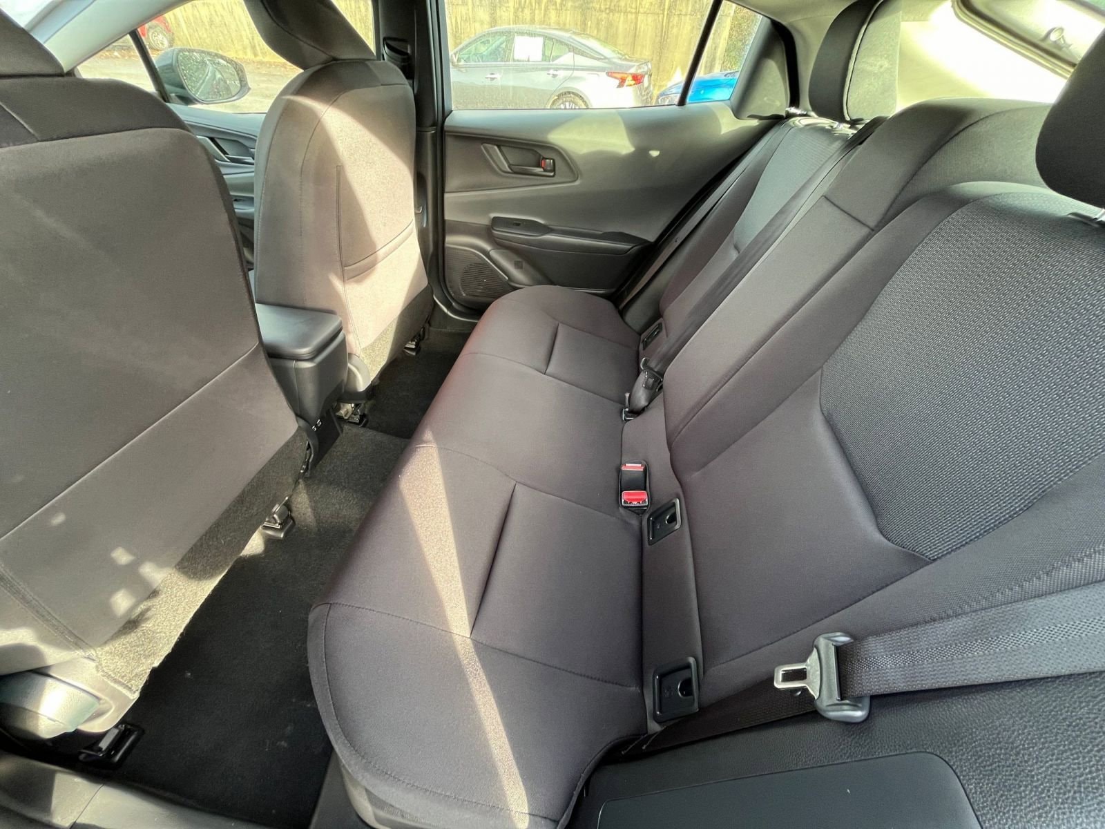 Thumbnail: 2025 Toyota Prius - 25