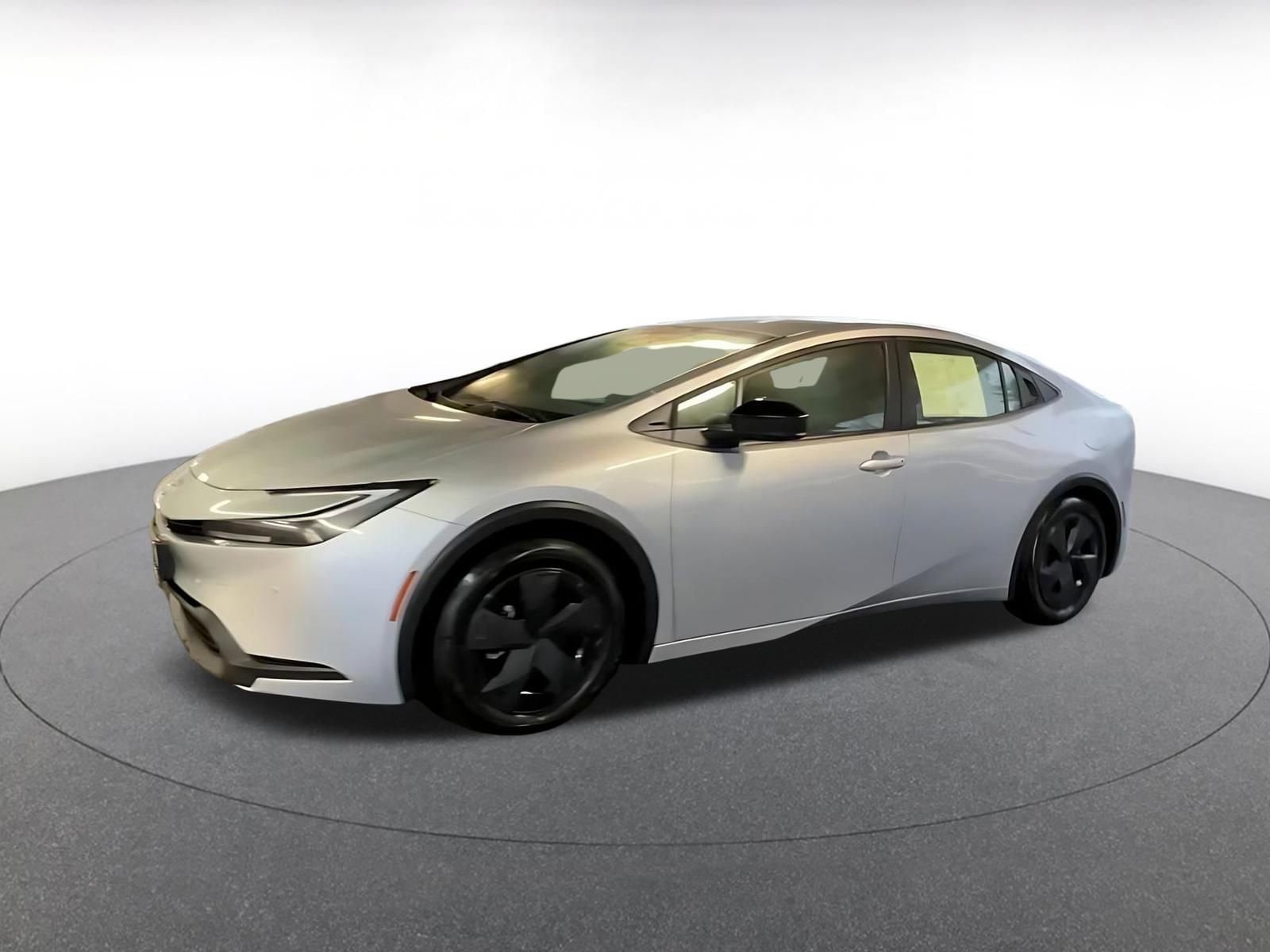 Thumbnail: 2025 Toyota Prius - 8
