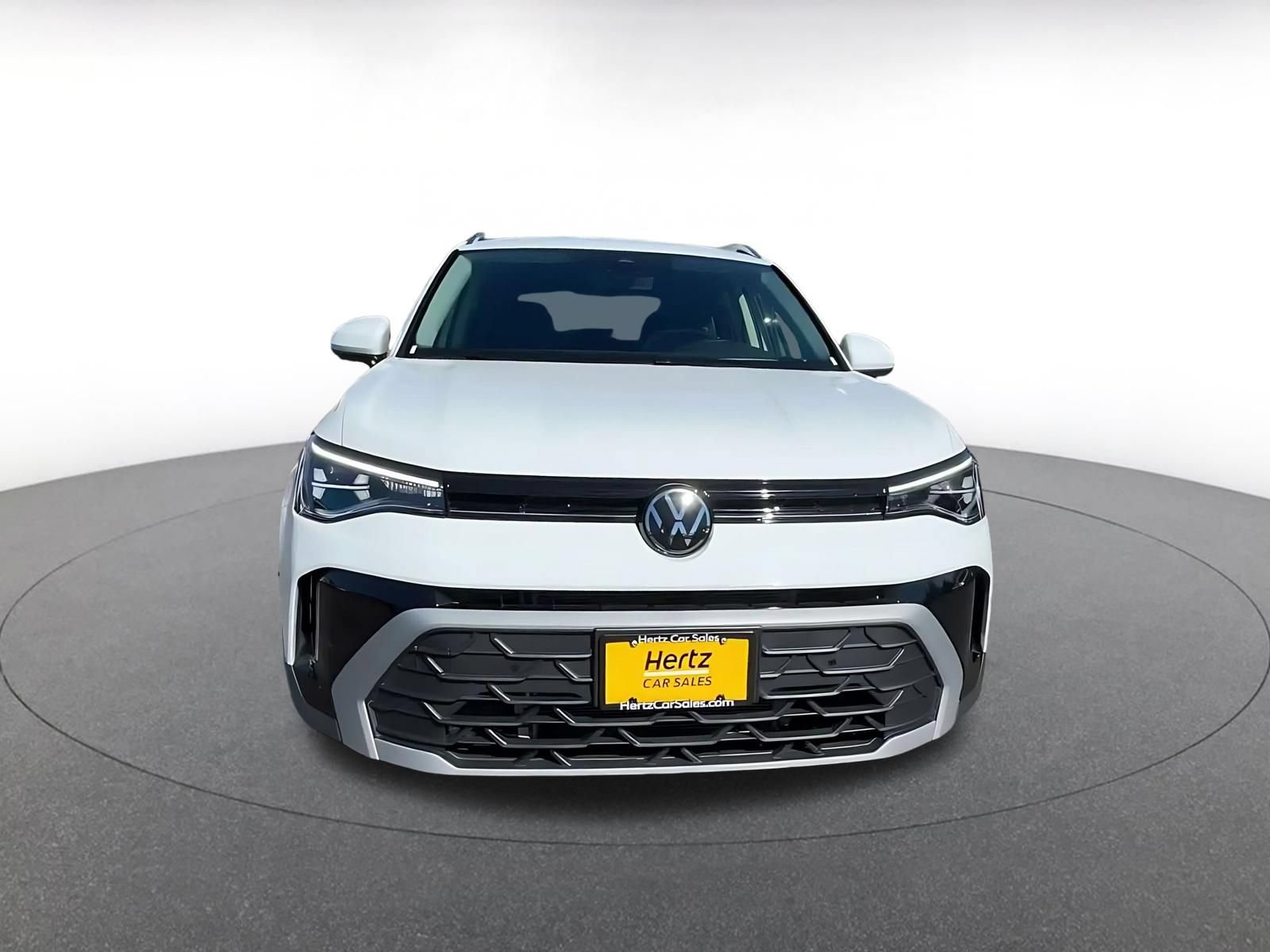 Thumbnail: 2026 Volkswagen Taos - 4