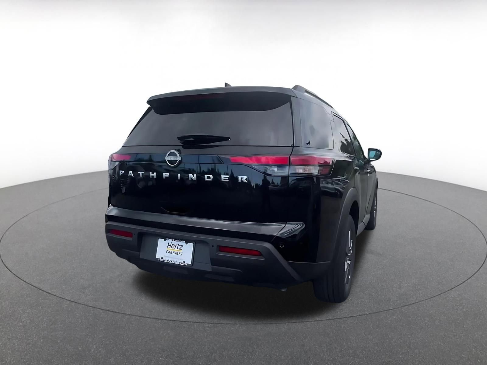 Thumbnail: 2025 Nissan Pathfinder - 14
