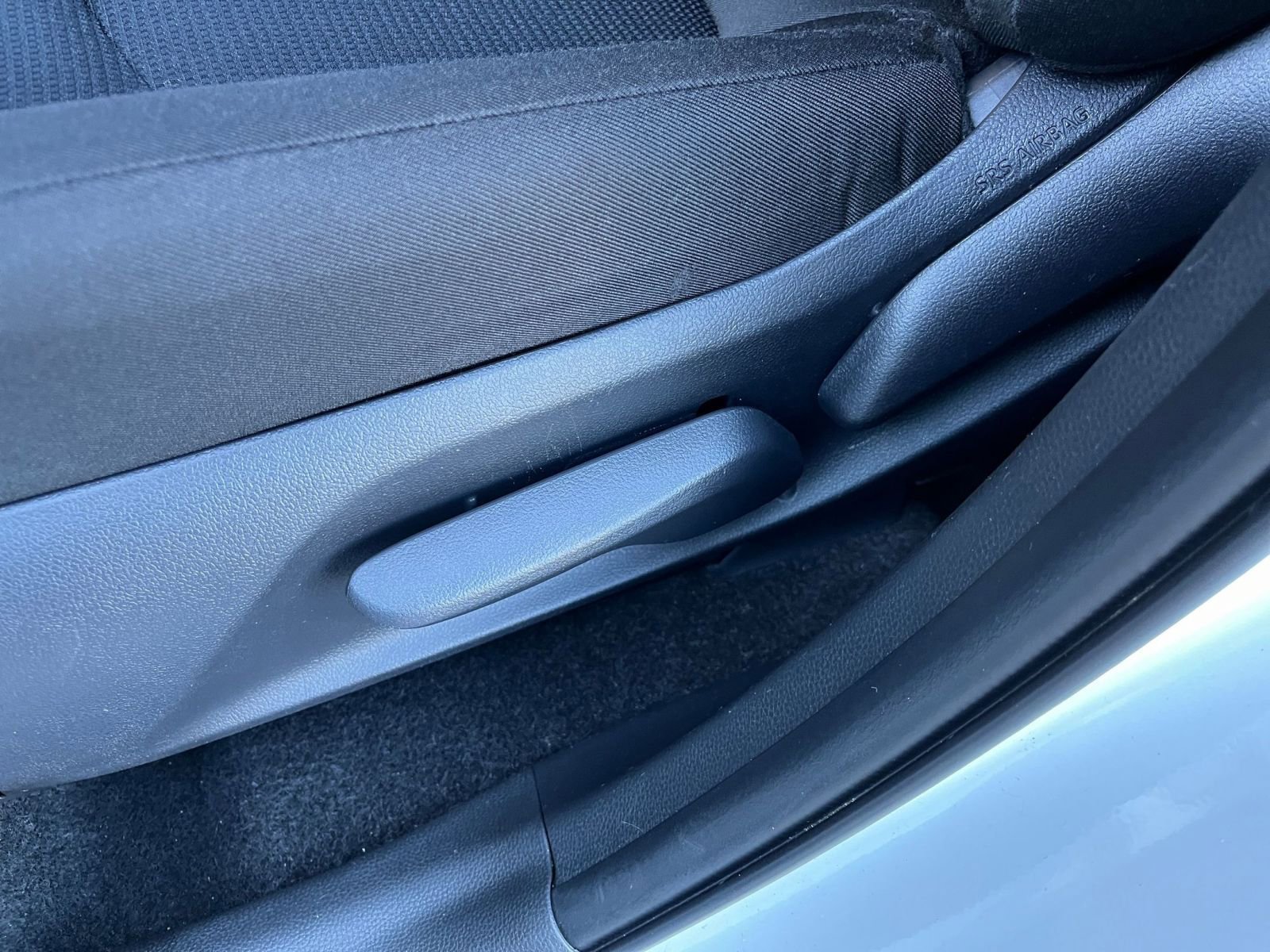 Thumbnail: 2025 Toyota RAV4 - 23