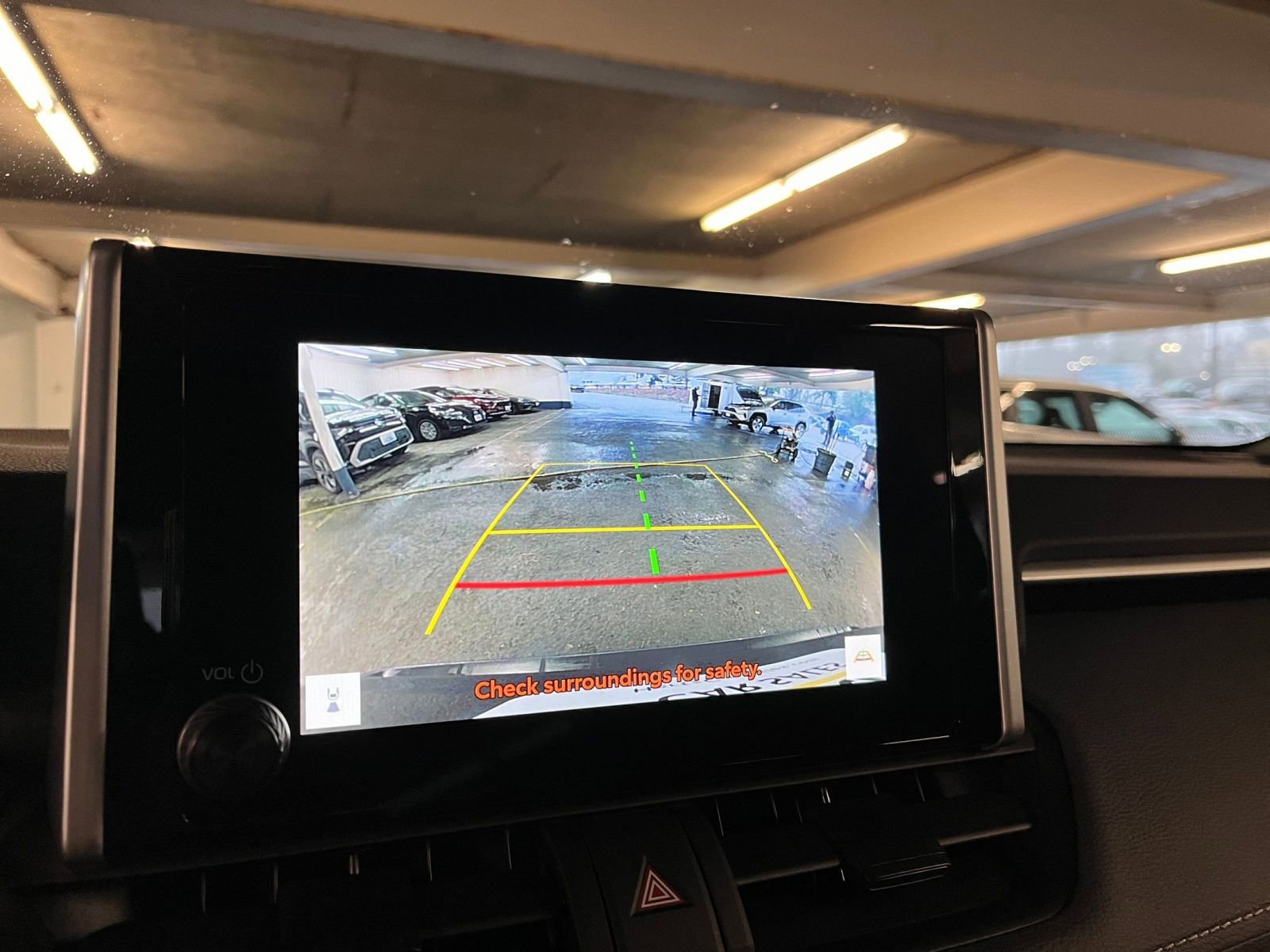 Thumbnail: 2025 Toyota RAV4 - 17