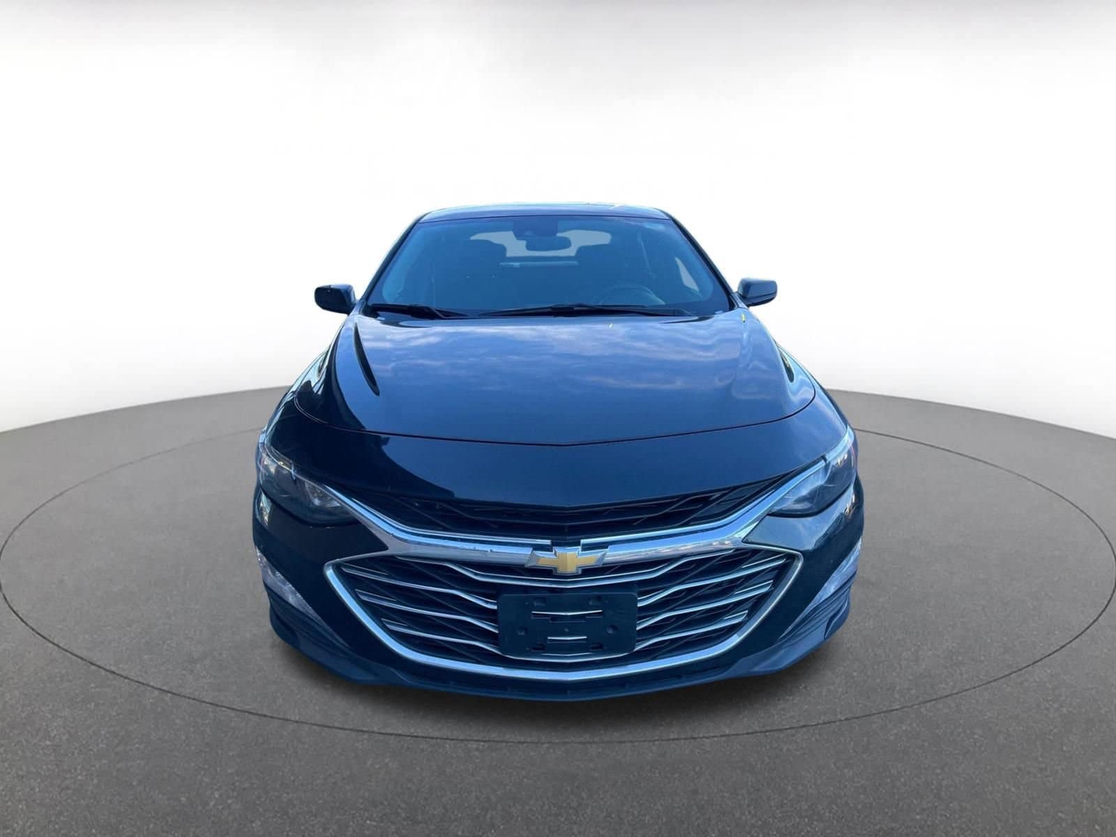 Thumbnail: 2024 Chevrolet Malibu - 2