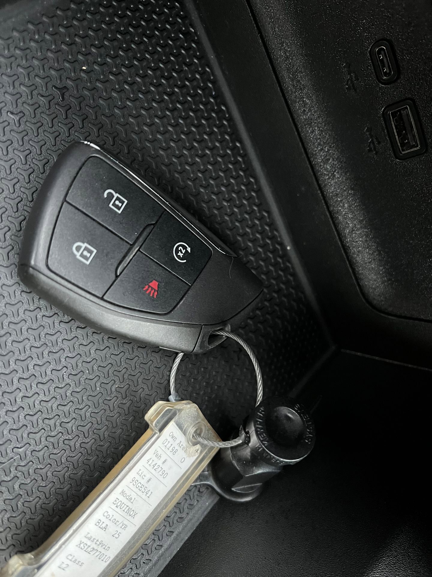 Thumbnail: 2025 Chevrolet Equinox - 32