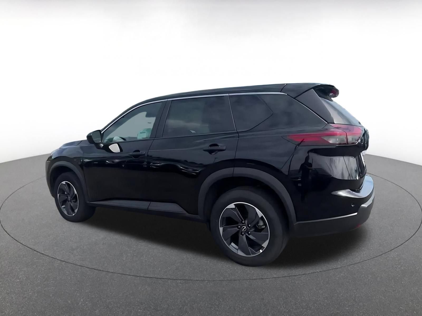 Thumbnail: 2025 Nissan Rogue - 10
