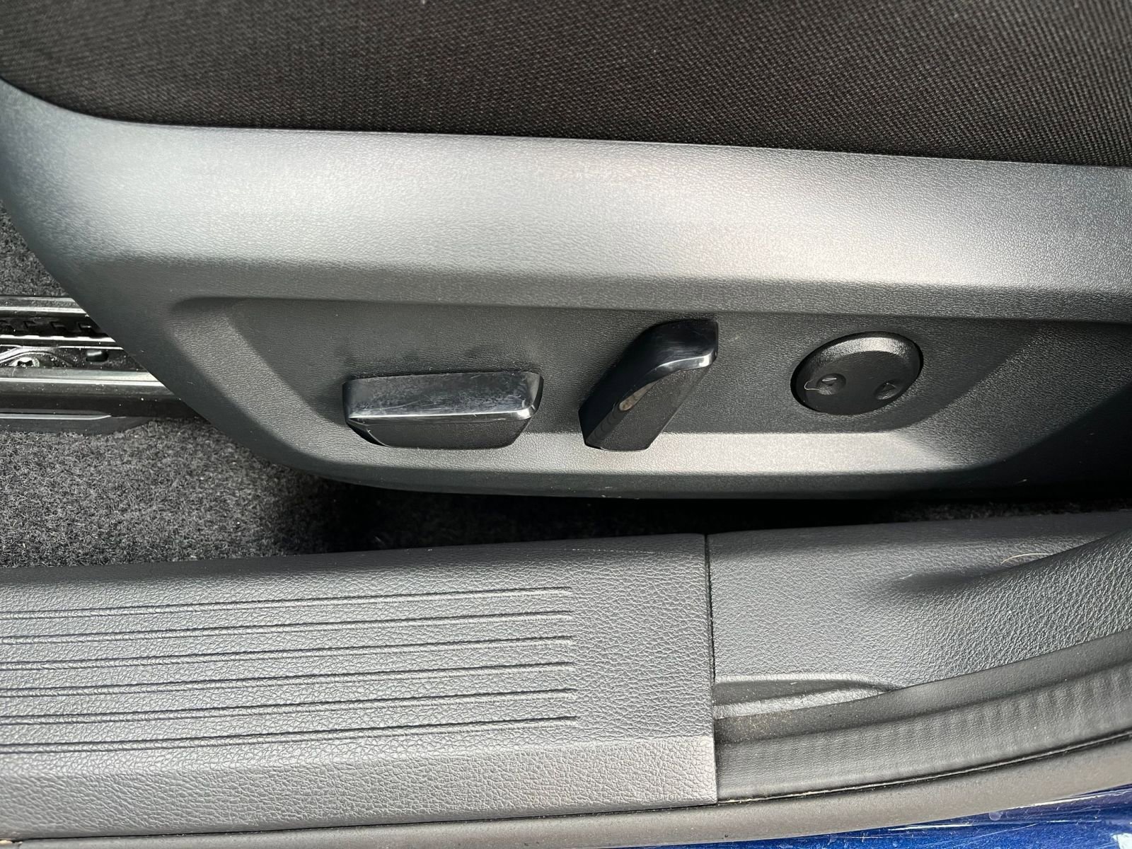 Thumbnail: 2025 Nissan Rogue - 23