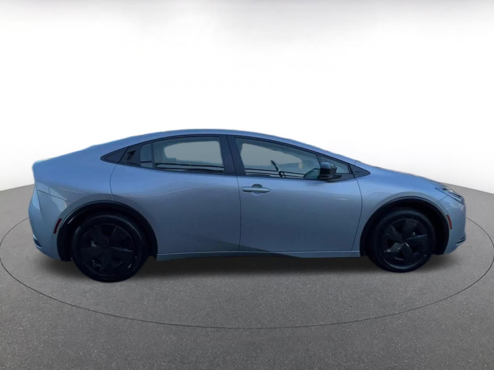 Thumbnail: 2025 Toyota Prius - 16