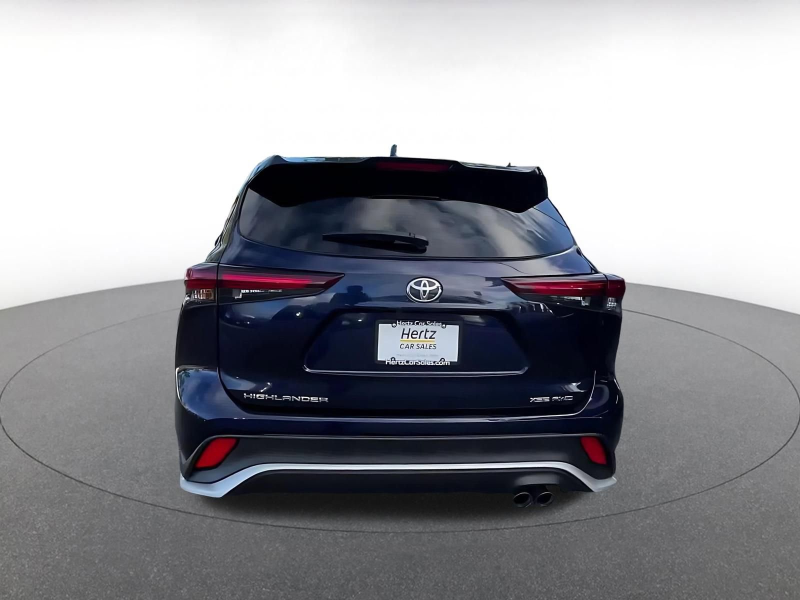 Thumbnail: 2025 Toyota Highlander - 11