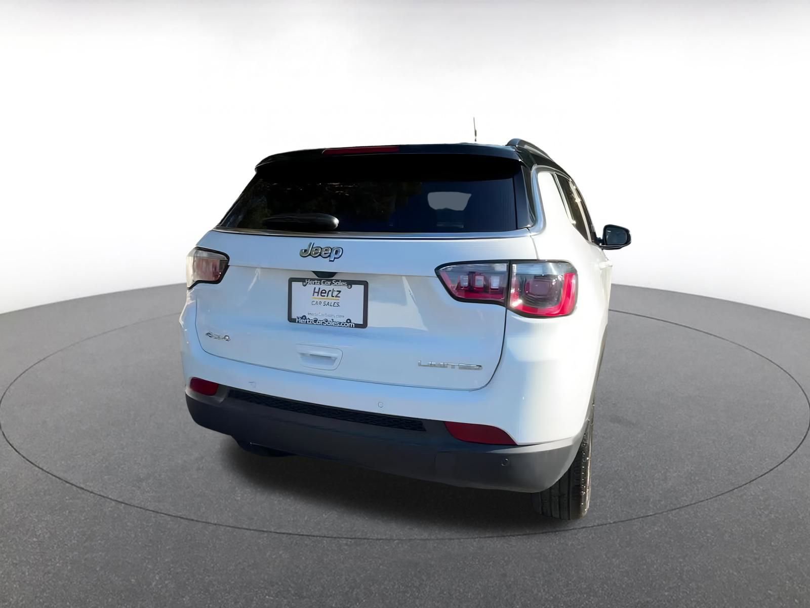 Thumbnail: 2025 Jeep Compass - 15