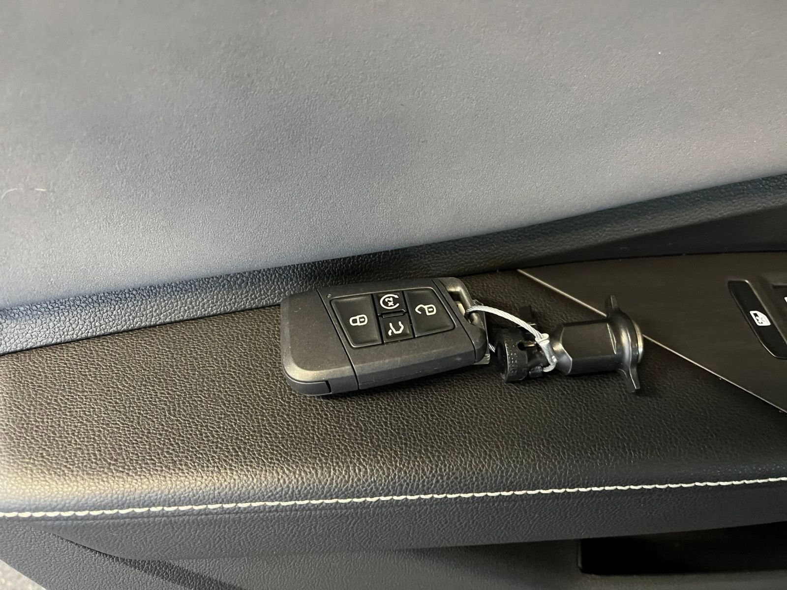 Thumbnail: 2025 Volkswagen Jetta - 22