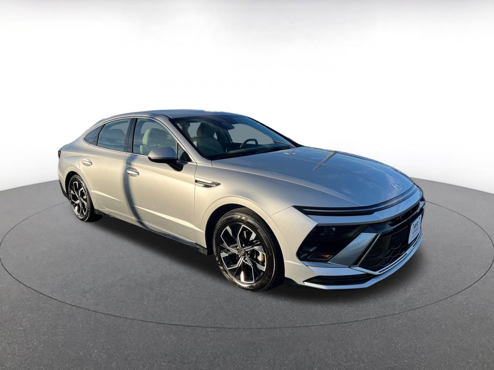 Thumbnail: 2025 Hyundai Sonata - 1