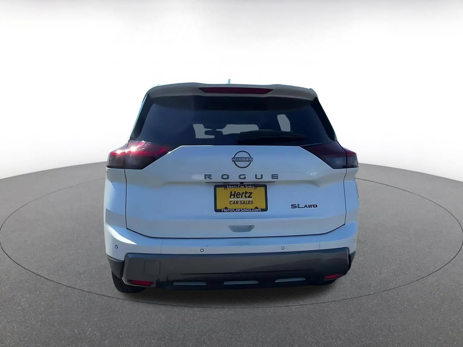 Thumbnail: 2026 Nissan Rogue - 12