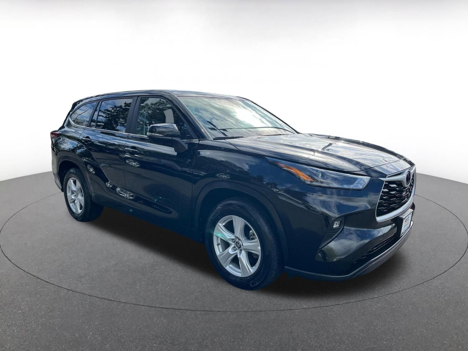 Thumbnail: 2025 Toyota Highlander - 1