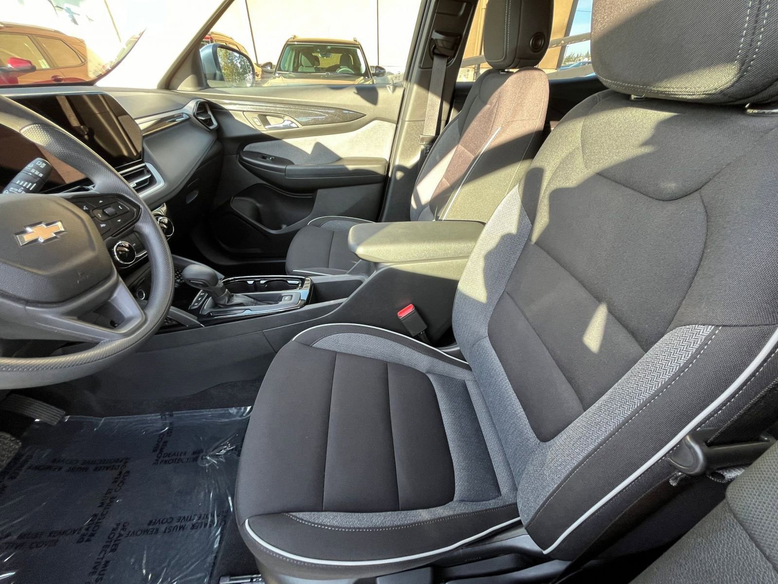 Thumbnail: 2025 Chevrolet TrailBlazer - 28