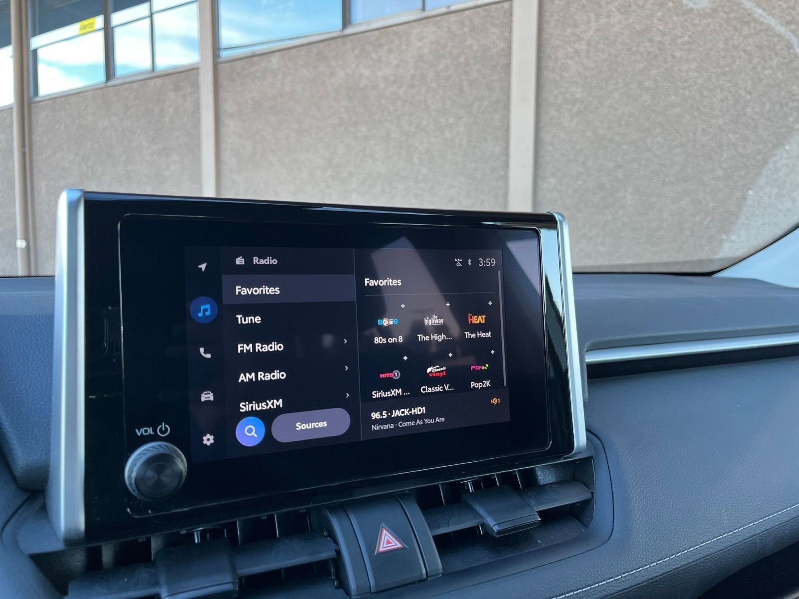 Thumbnail: 2025 Toyota RAV4 - 21