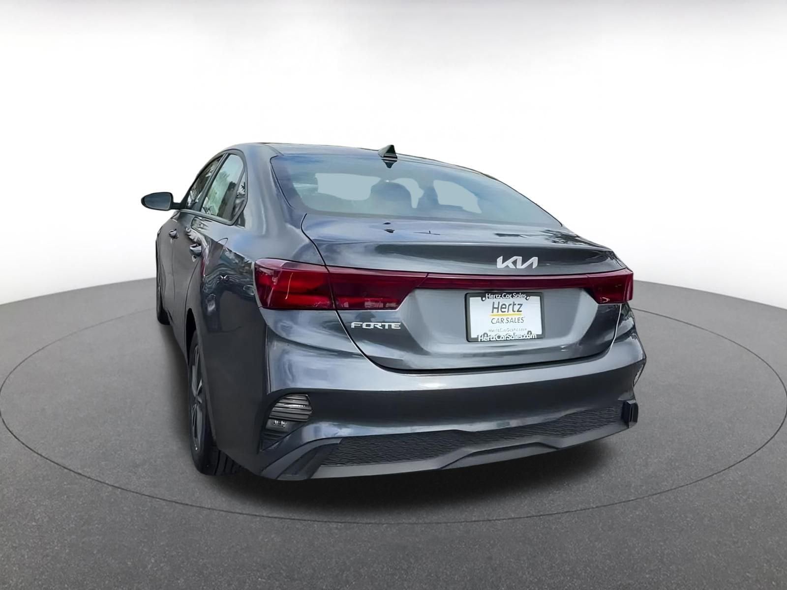 Thumbnail: 2024 Kia Forte - 11