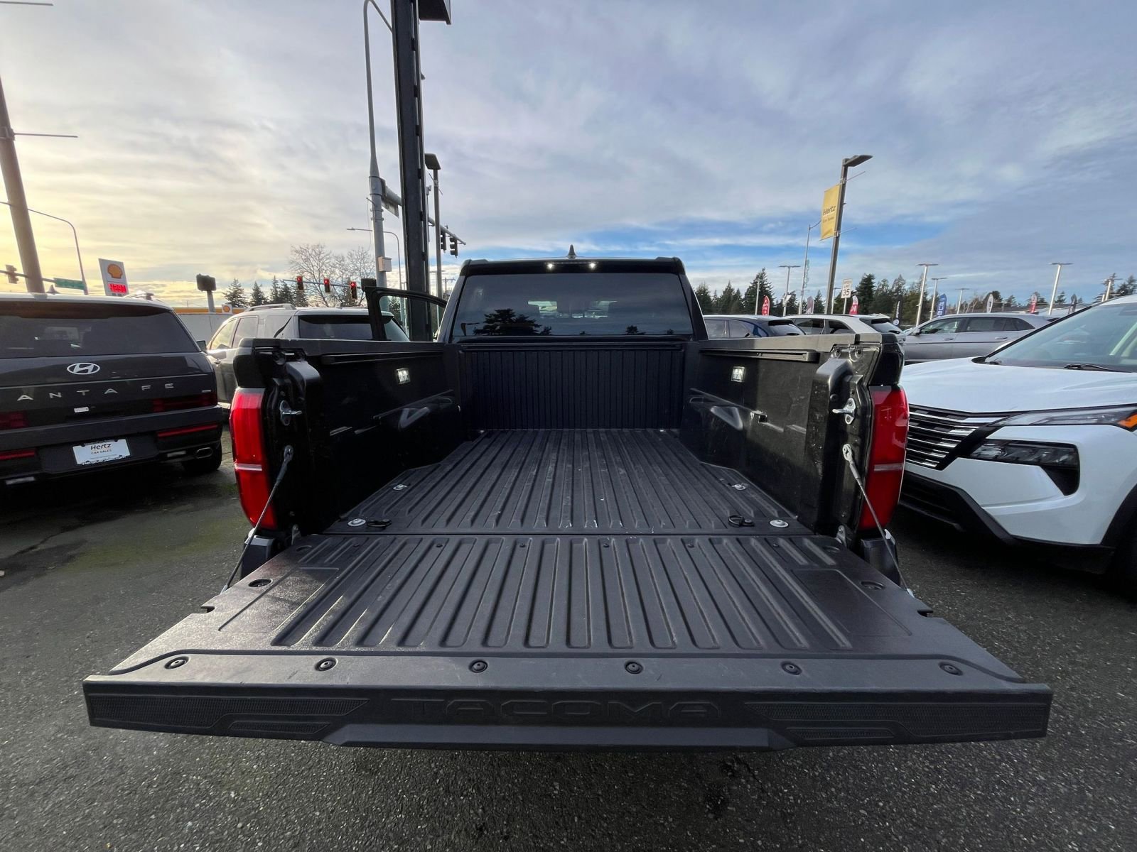 Thumbnail: 2025 Toyota Tacoma - 31