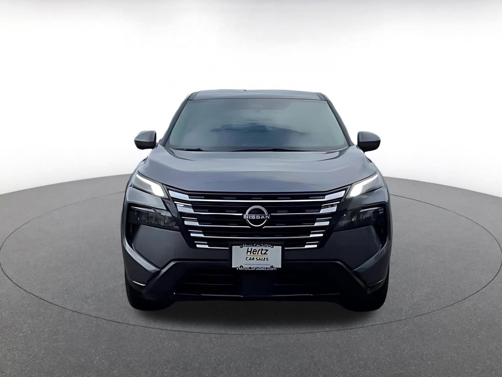 Thumbnail: 2025 Nissan Rogue - 4