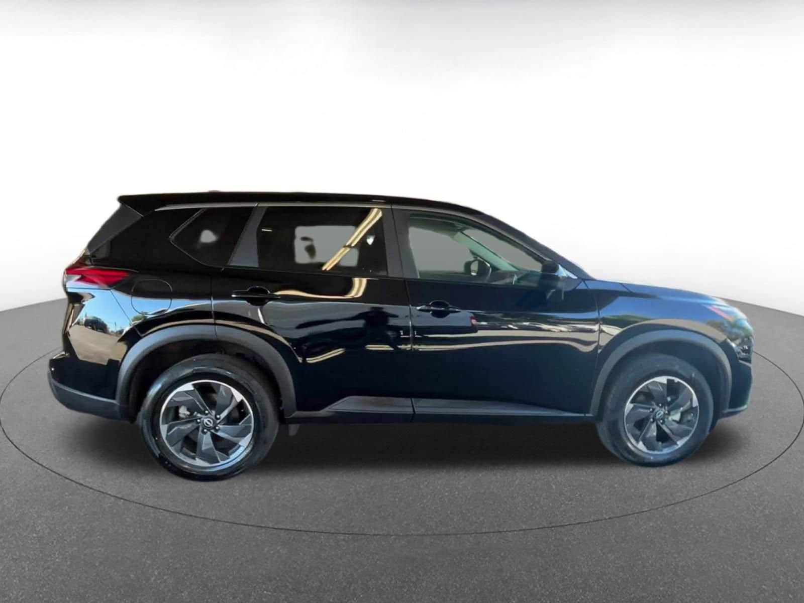 Thumbnail: 2024 Nissan Rogue - 15