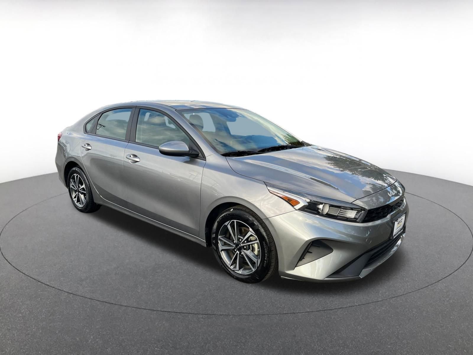 Thumbnail: 2024 Kia Forte - 1