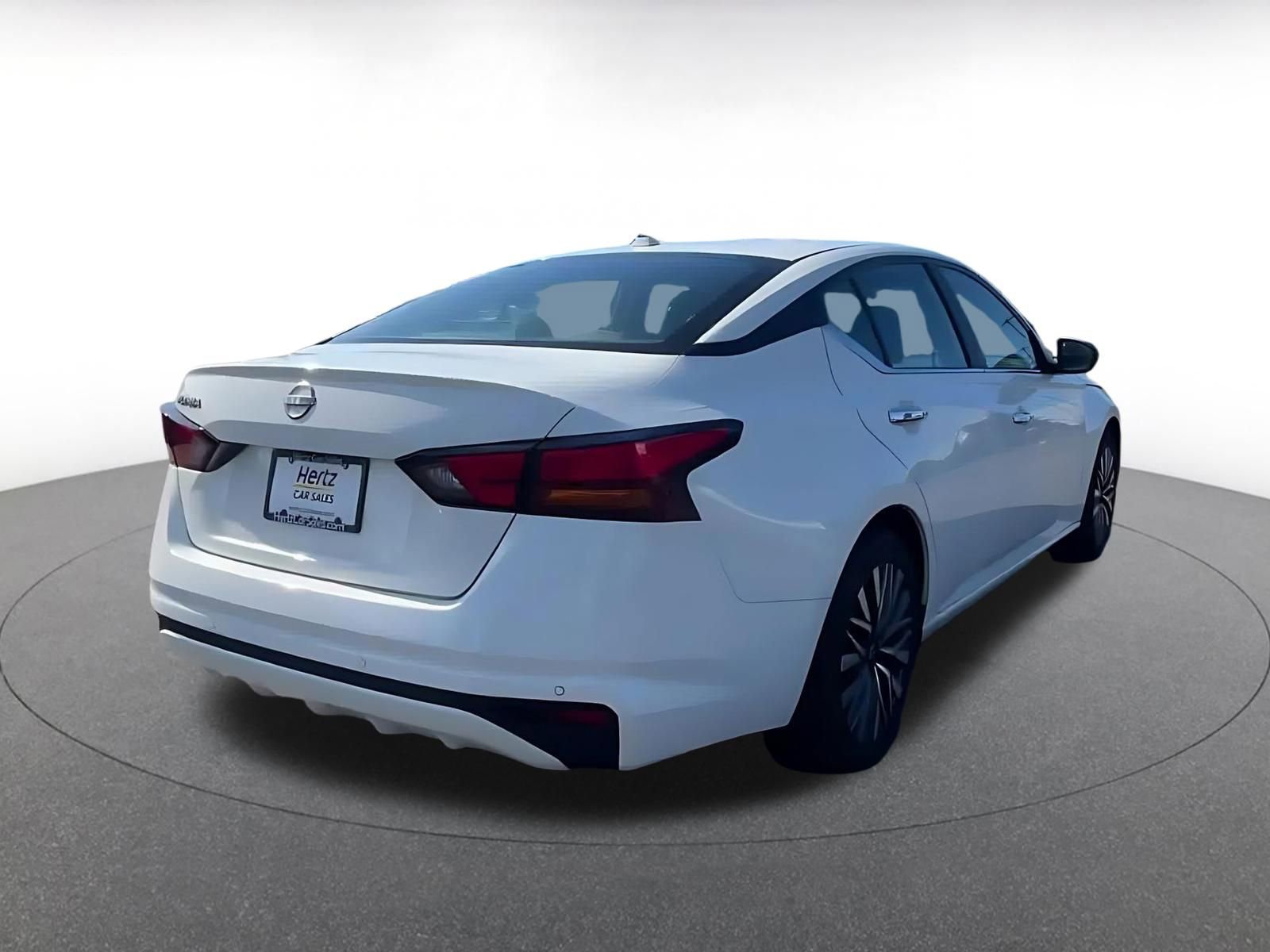 Thumbnail: 2025 Nissan Altima - 14