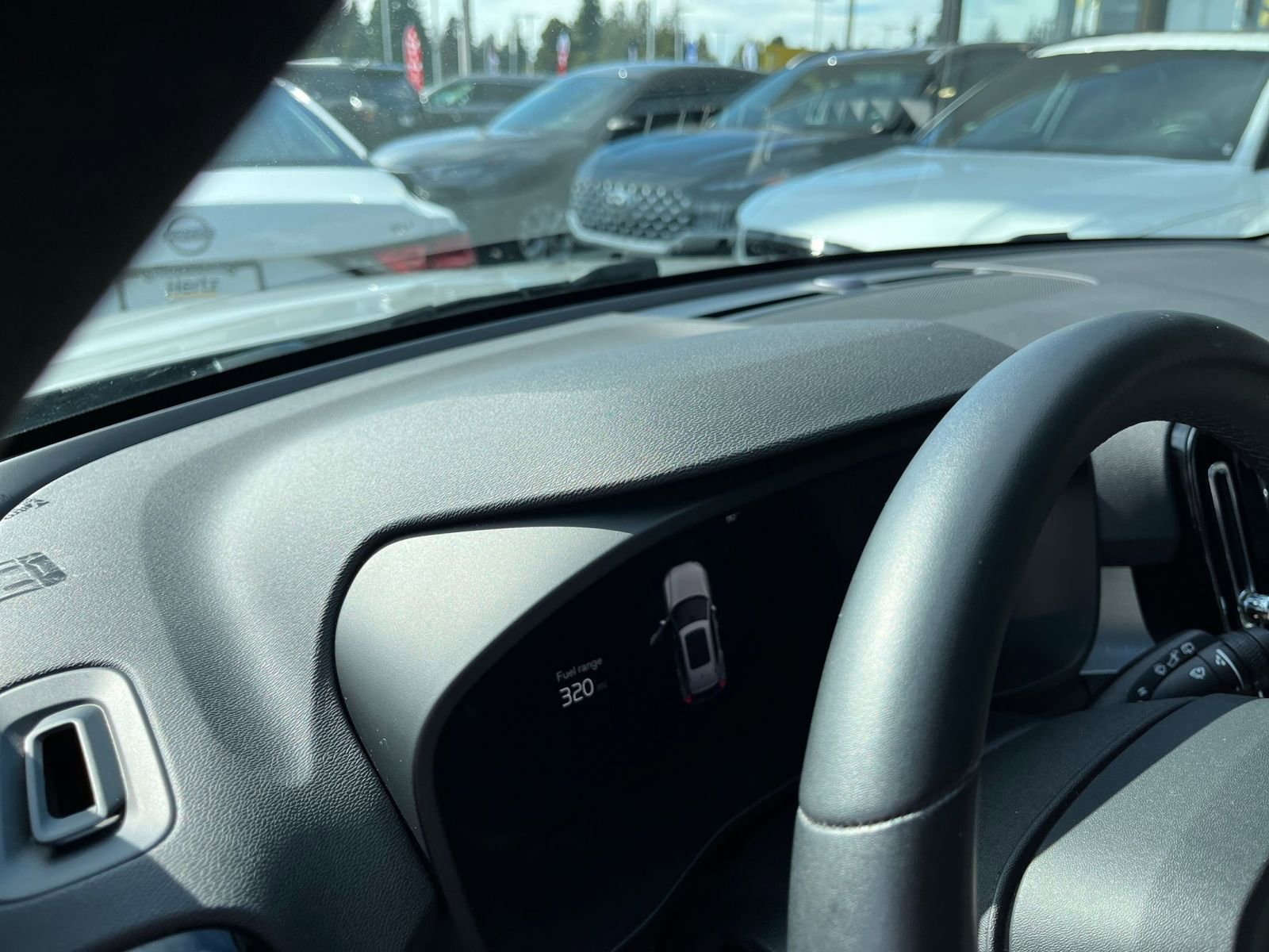 Thumbnail: 2024 Volvo XC40 - 34