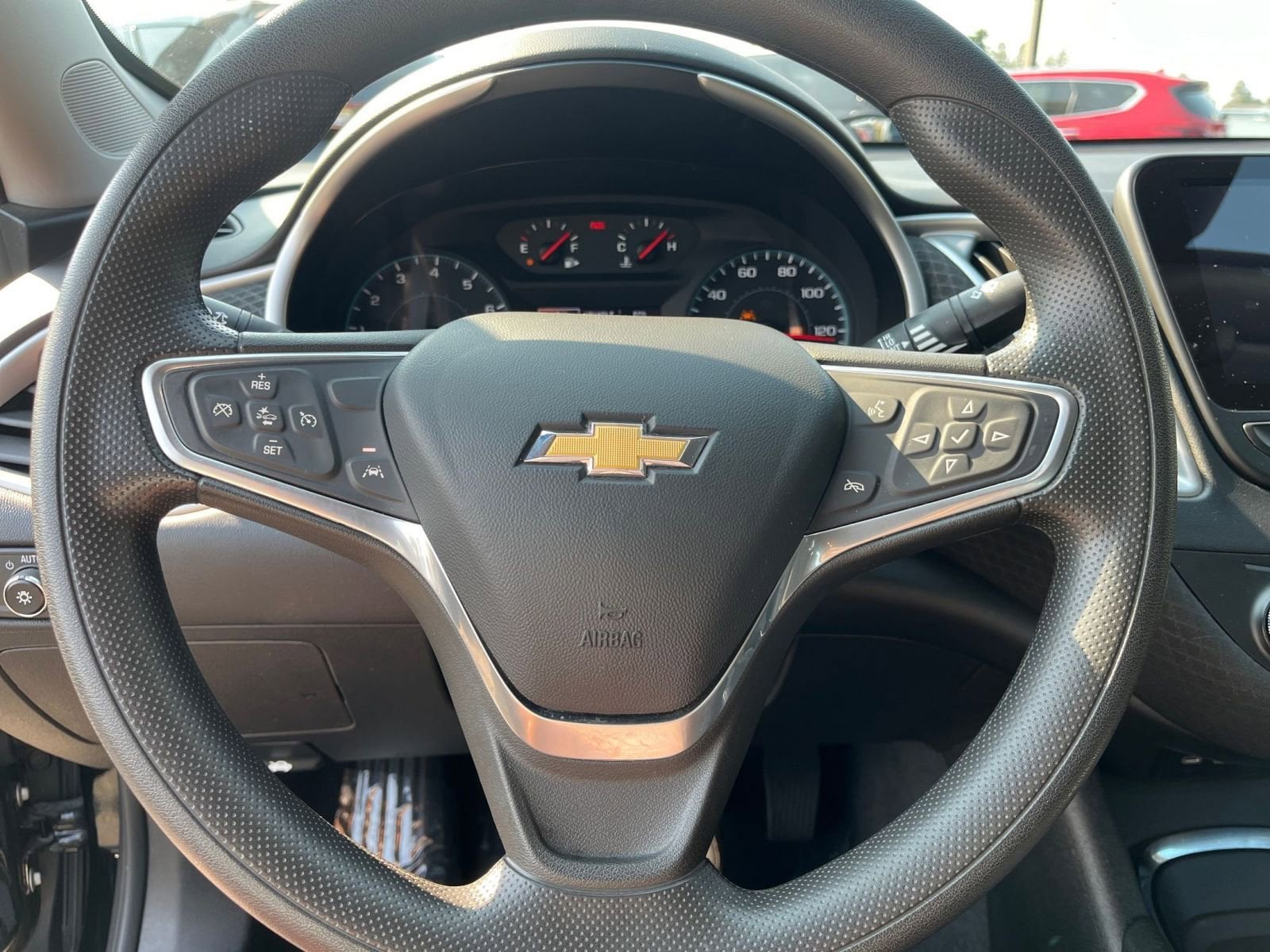 Thumbnail: 2023 Chevrolet Malibu - 28